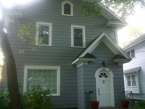 Picture of the front of the completed exterior home painting project