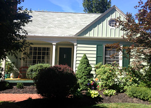 Here is the greater Lansing Michigan area home after Full Color Painting finishes refreshing the paint and home siding